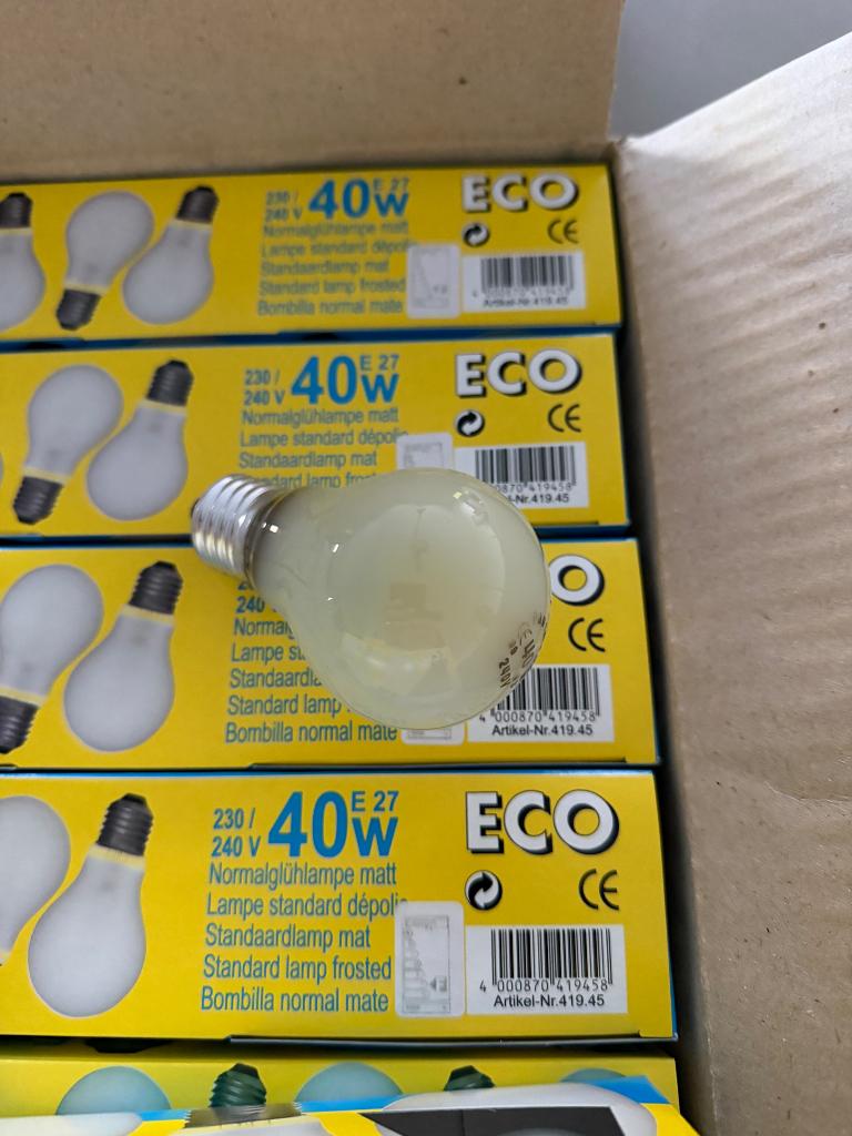 Gloeilampen 40 watt 320 stuks, Ophalen, Nieuw