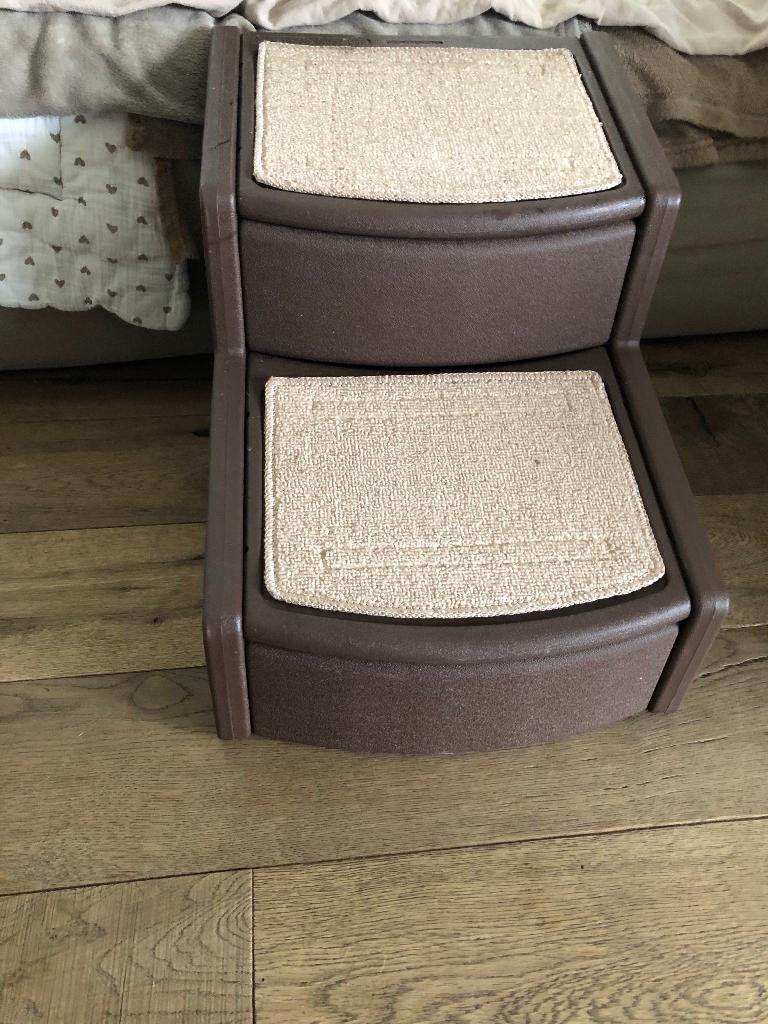 Hondentrapje, Ophalen, Nieuw