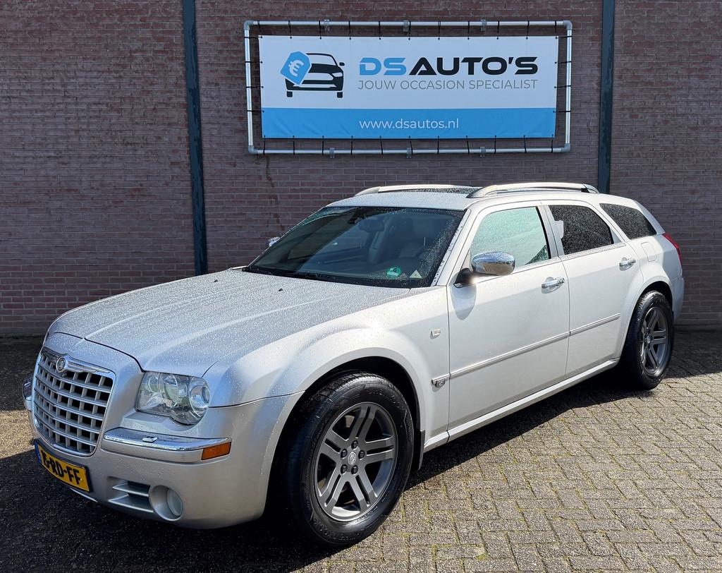 Chrysler 300C Touring 5.7 V8 HEMI AWD, Auto's, Chrysler, Automaat, 450 kg, Gebruikt, 5654 cc