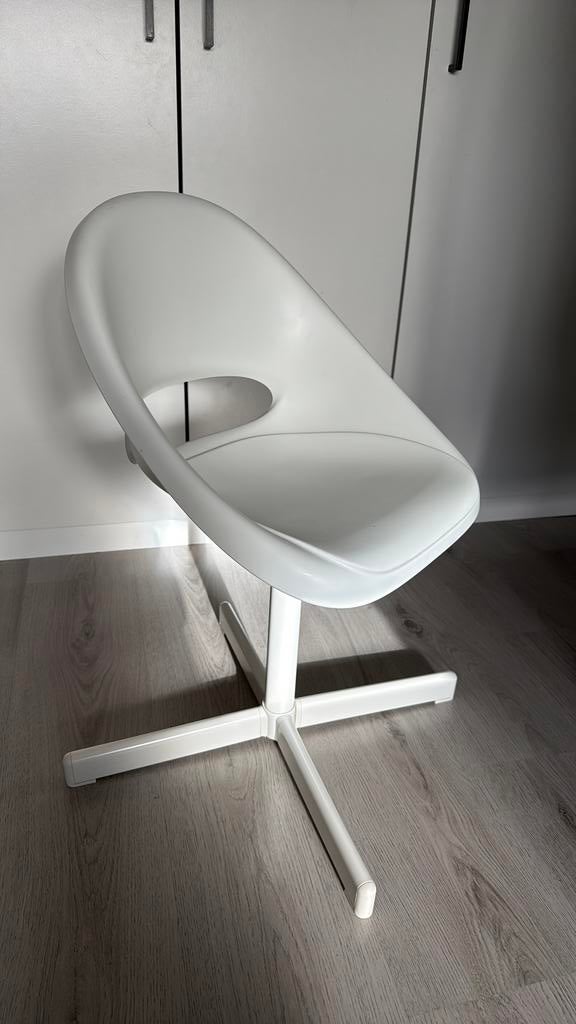 Ikea ‘Sibben’ kinderbureaustoel, Ophalen, Zo goed als nieuw