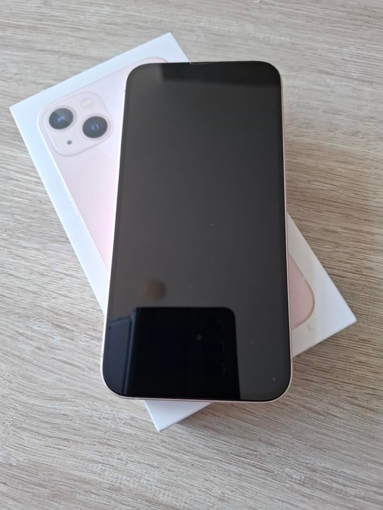 iPhone 13 - 128 GB - Roze, 128 GB, IPhone 13, Ophalen of Verzenden, Zo goed als nieuw