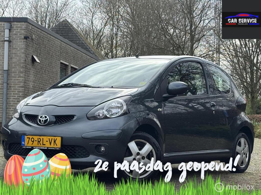Toyota Aygo 1.0-12V Sport/NAP/NWE APK/AIRCO/LMV/KOOPJE, Voorwielaandrijving, Gebruikt, 4 stoelen, 68 pk