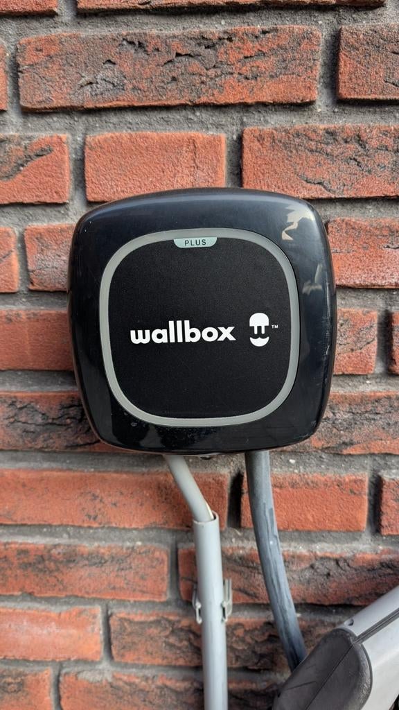 Wallbox Pulsar Plus met 5M kabel + kabelhouder, Ophalen of Verzenden, Zo goed als nieuw, Laadpaal