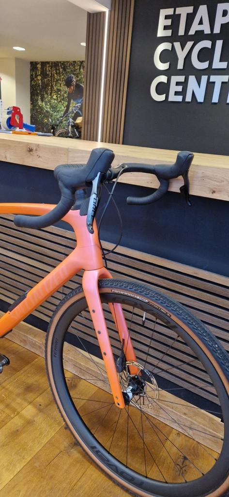 Specialized Diverge XL, 28 inch, Carbon, Info@s, Zo goed als nieuw