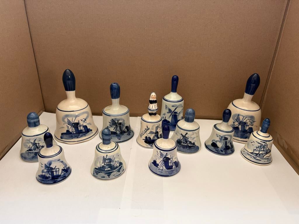 12 Delfts Blauwe Tafel belletjes, Ophalen