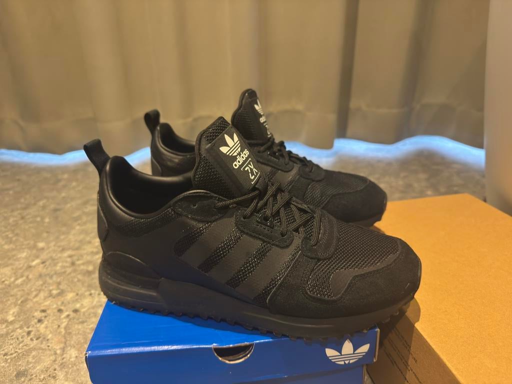 Adidas ZX, Ophalen, Zo goed als nieuw, Zwart
