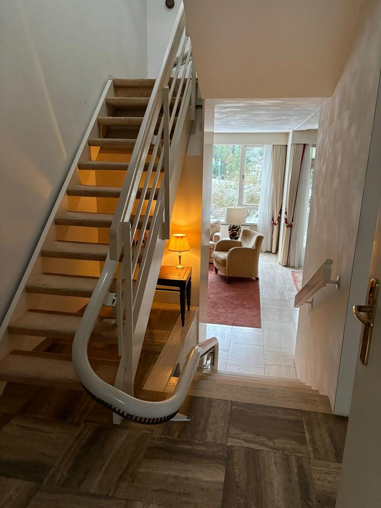 Handicare Practicomfort Bochttraplift - Gebruikt, Diversen, Trapliften, Ophalen, Gebruikt