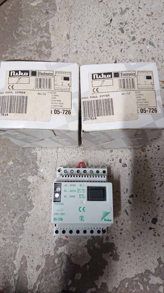 Niko modulair bussysteem dimmer RF ontvanger, Doe-het-zelf en Verbouw, Ophalen of Verzenden, Nieuw