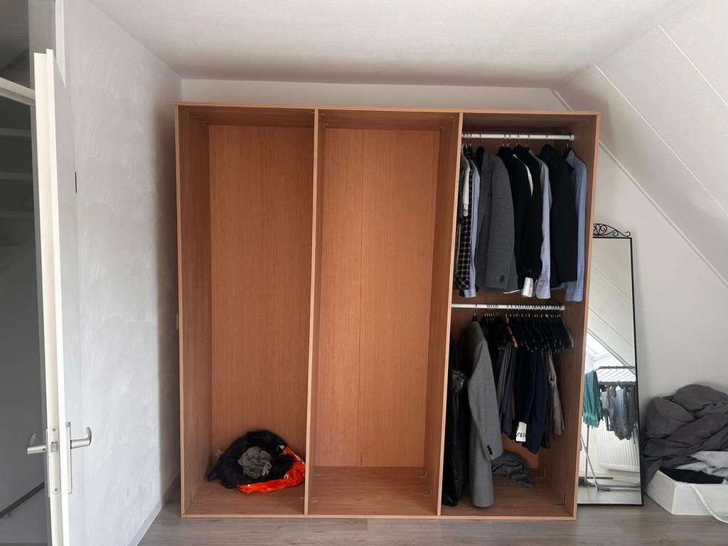 Handgemaakte Kledingkast 220x220 - Demonteerbaar, Ophalen, 200 cm of meer, Zo goed als nieuw, Overige houtsoorten