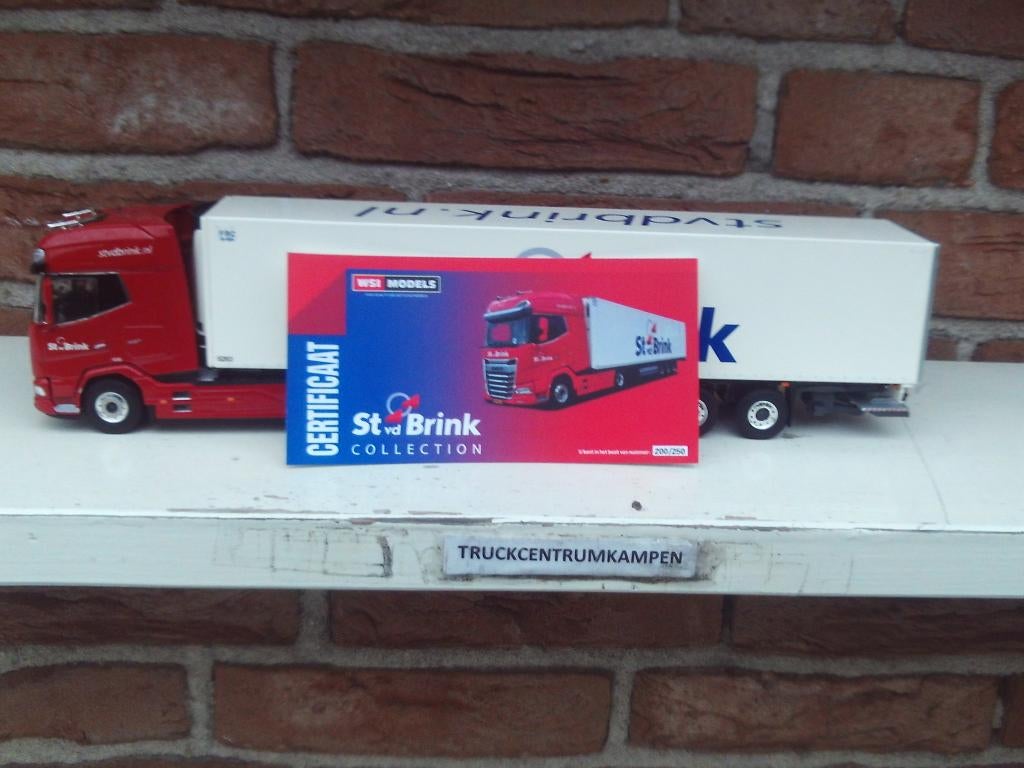 WSI  Daf  XG+  4 x 2   van  St.  van  den  Brink., Ophalen of Verzenden, Nieuw, Bus of Vrachtwagen, Wsi