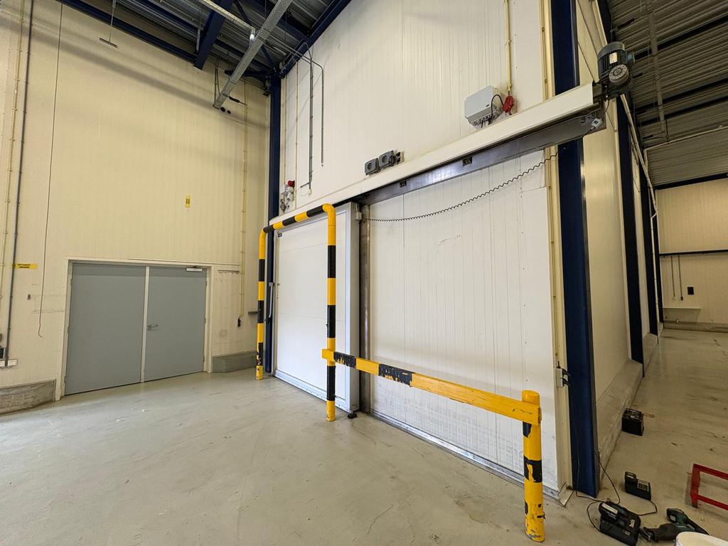 Elektrische koelceldeur schuifdeur deuren, Garagedeur, Ophalen of Verzenden, Schuifdeur, 120 cm of meer