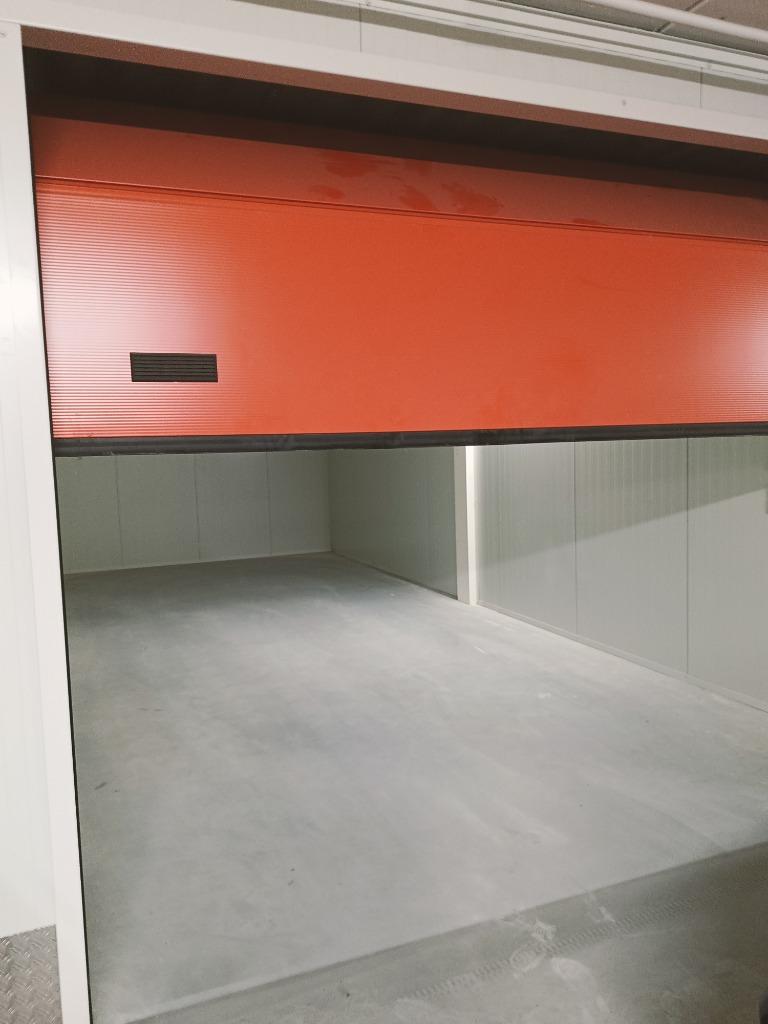 Garagebox / bedrijfsruimte 35m2 Nijmegen te koop