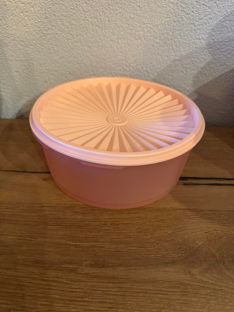 Nieuwe Tupperware Koekdoos met sterdeksel, Ophalen of Verzenden, Nieuw, Crème, Bak of Kom
