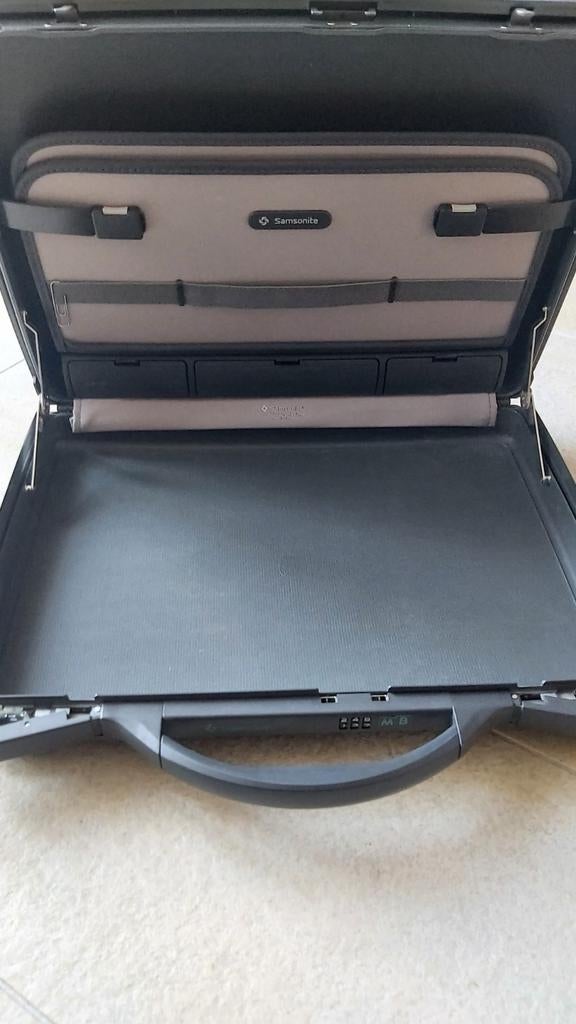 Samsonite koffer, Sieraden, Tassen en Uiterlijk, Koffers, Ophalen of Verzenden, Zo goed als nieuw, Hard kunststof