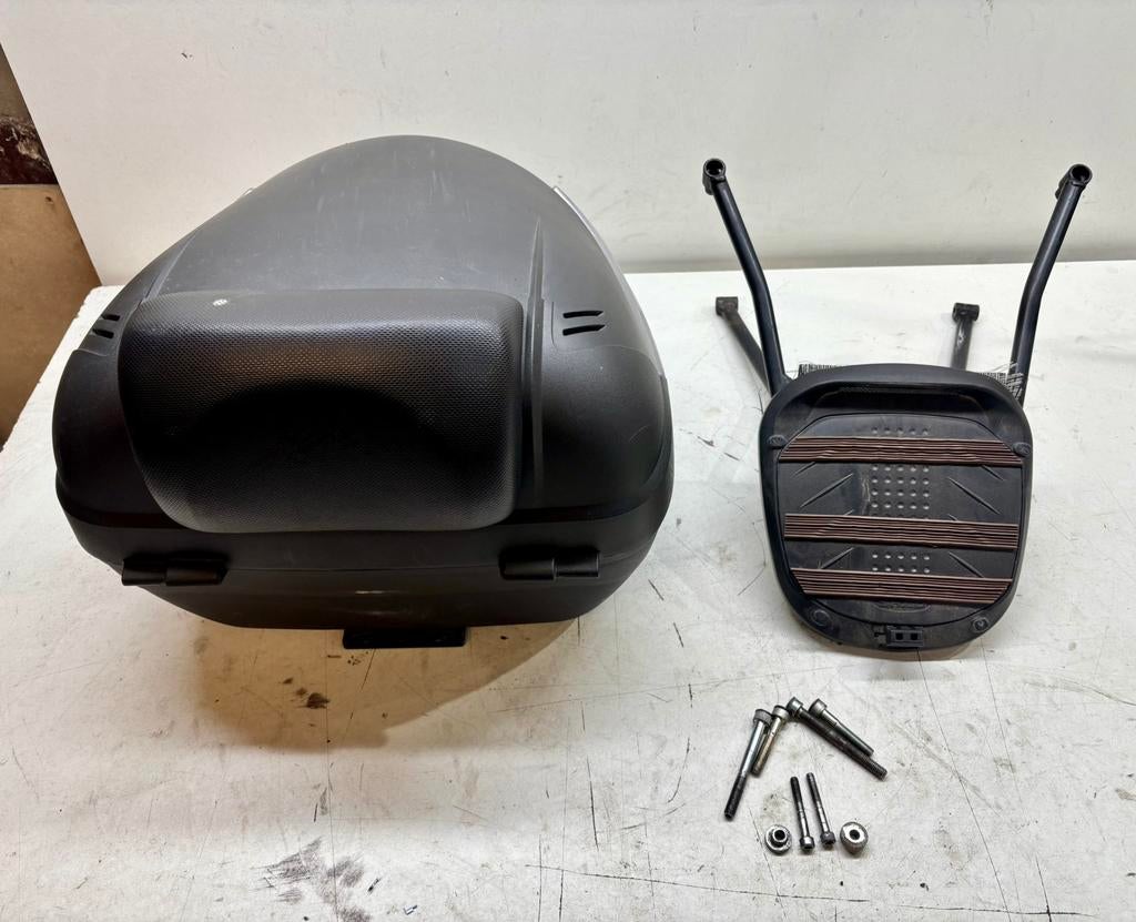 Koffer en achterdrager Yamaha Neos 4T injectie, Gebruikt, Neos, Overige typen, Yamaha