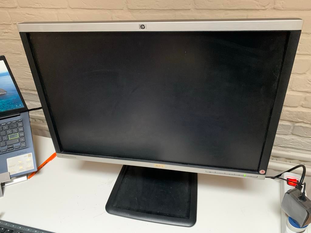 HP Compaq LA2405wg Monitor - Gebruikt, Gebruikt, In hoogte verstelbaar, Full HD, Ophalen of Verzenden
