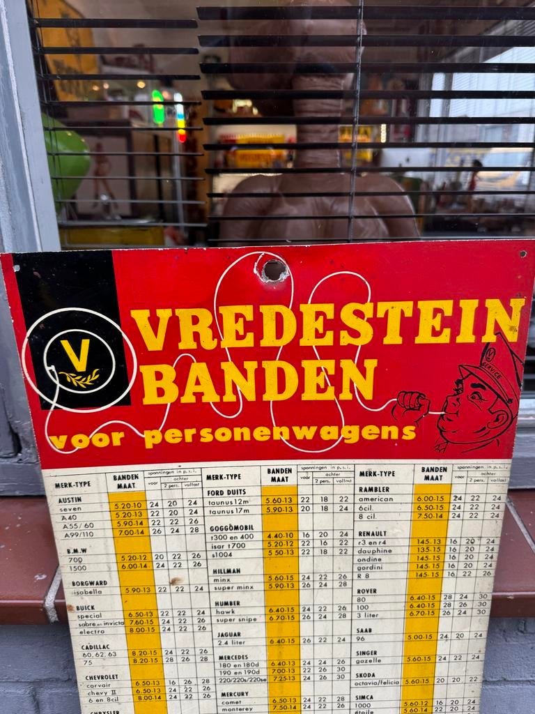 Vintage Vredestein Banden Reclamebord, Reclamebord, Gebruikt, ., Ophalen of Verzenden