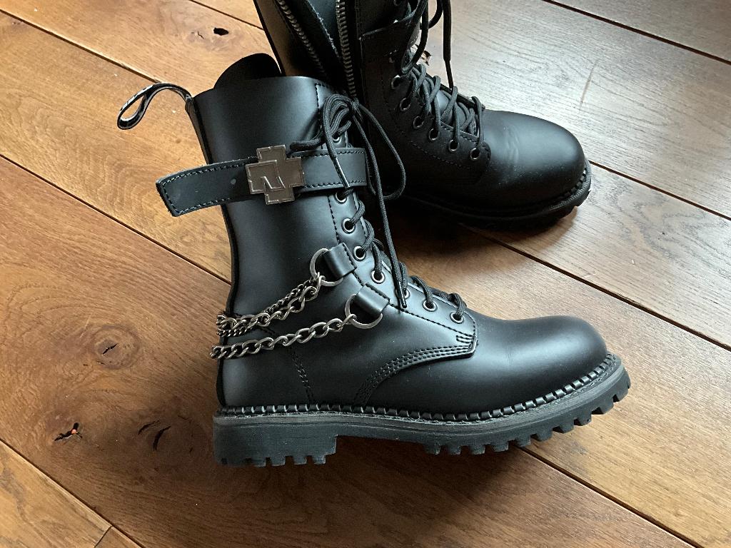 Logo Laars zwart van Rammstein Maat 40, Logo Laars zwart van Rammstein Maat 40, Ophalen of Verzenden, Zo goed als nieuw, Kleding