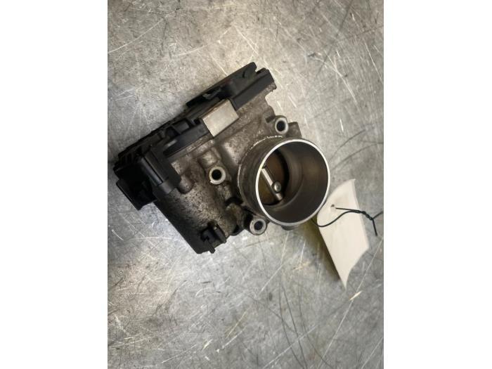 Gasklephuis van een Opel Corsa, Gebruikt, -, -, Opel