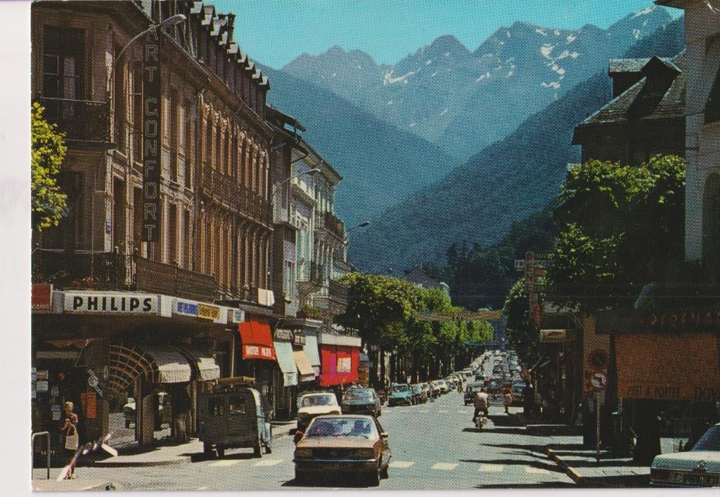 Frankrijk, Luchon met auto's Opel Ascona, Ophalen of Verzenden, 1960 tot 1980, Gelopen, Frankrijk