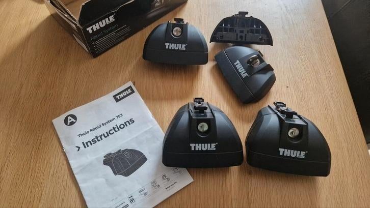 thule 753 voetenset rapid systeem, Ophalen of Verzenden, Gebruikt