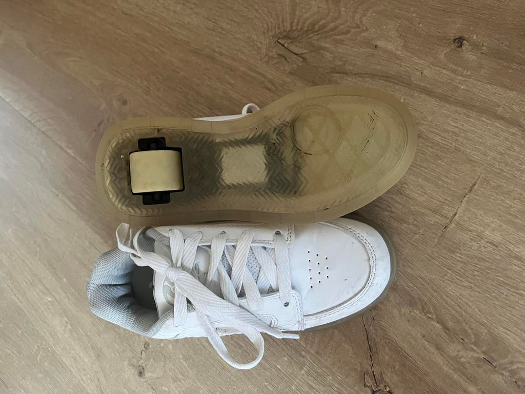 Heelys maat 33, Ophalen of Verzenden, Zo goed als nieuw, Kinderen