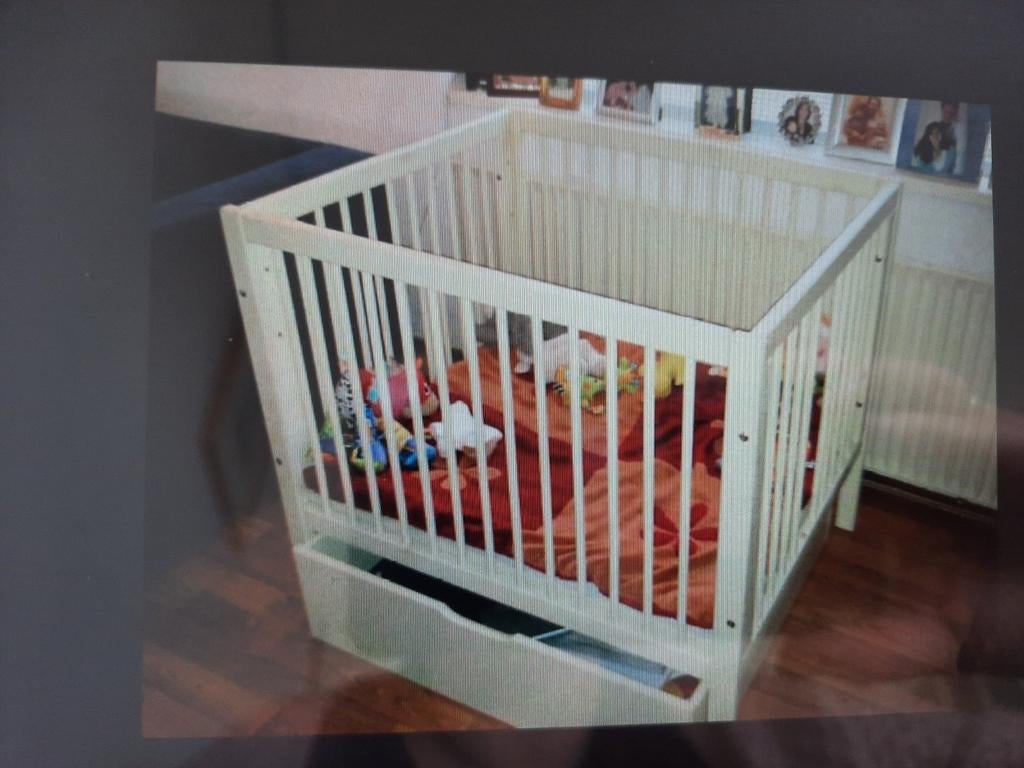 Baby Box met lade en kleed - 1 stokje mist, Kinderen en Baby's, Babywiegjes en Ledikanten, Ophalen of Verzenden, Gebruikt, Ledikant