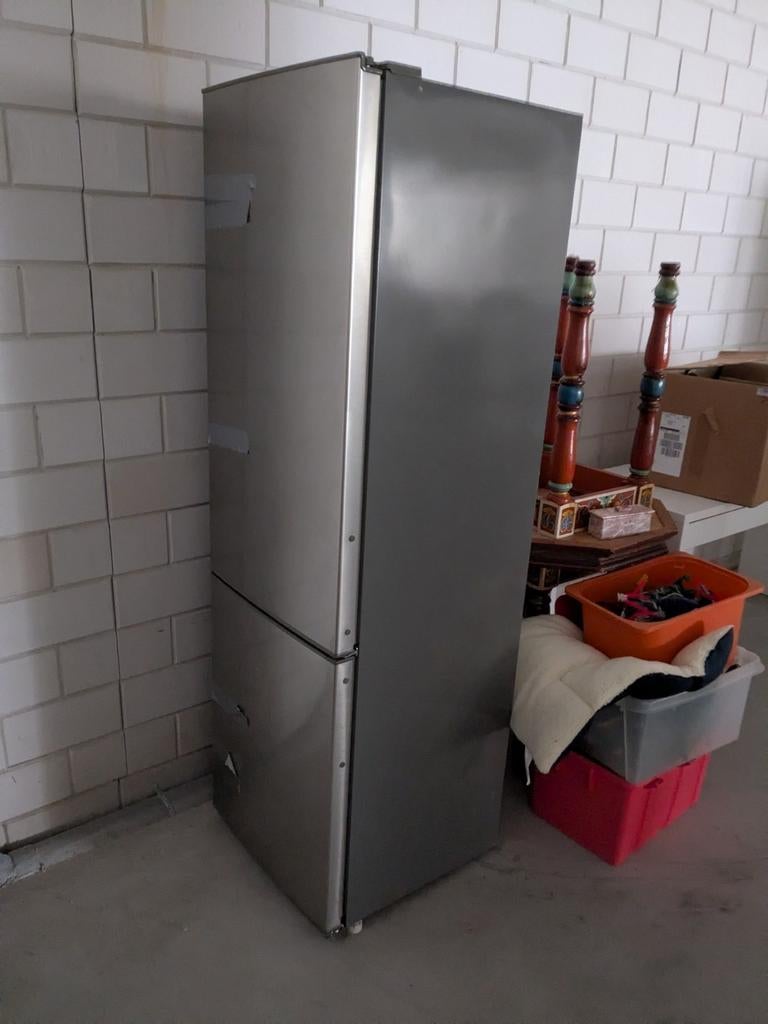 Wolkenstein KGK 180 E, Ophalen, Zonder vriesvak, 200 liter of meer, 160 cm of meer