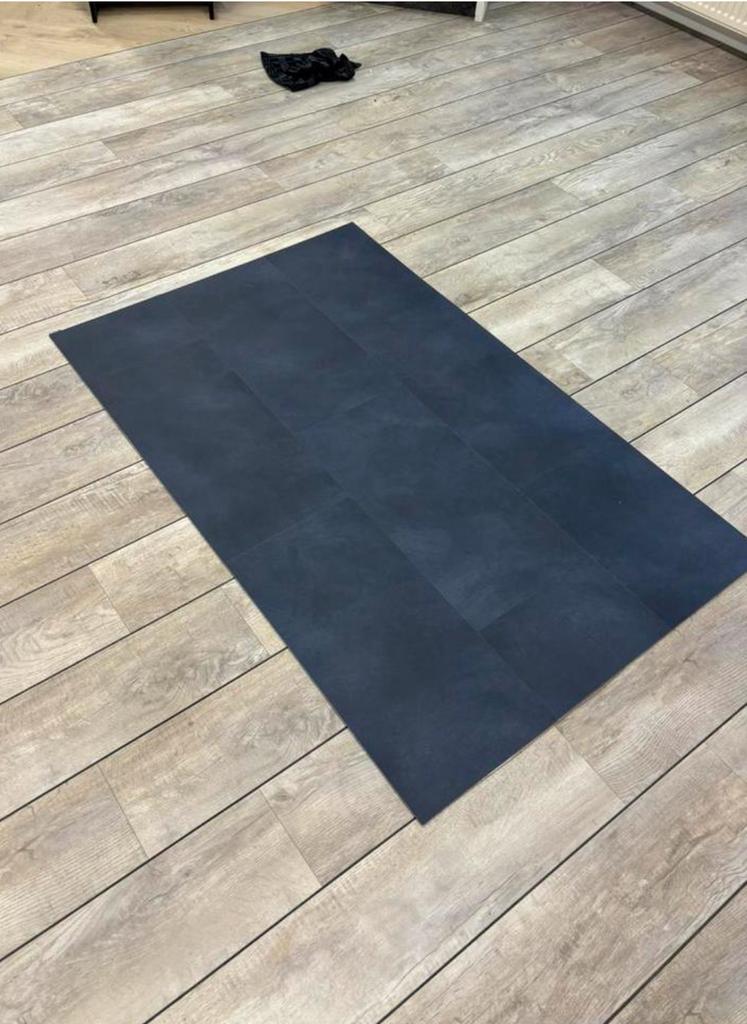 Betonlook pvc tegels restpartij moduleo, Ophalen, Zo goed als nieuw, Minder dan 10 m²