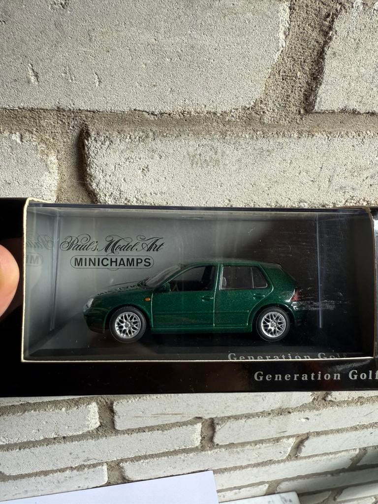 Model cars 1:43 Minichamps Norev AutoArt, Ophalen of Verzenden, Zo goed als nieuw, Auto, MiniChamps