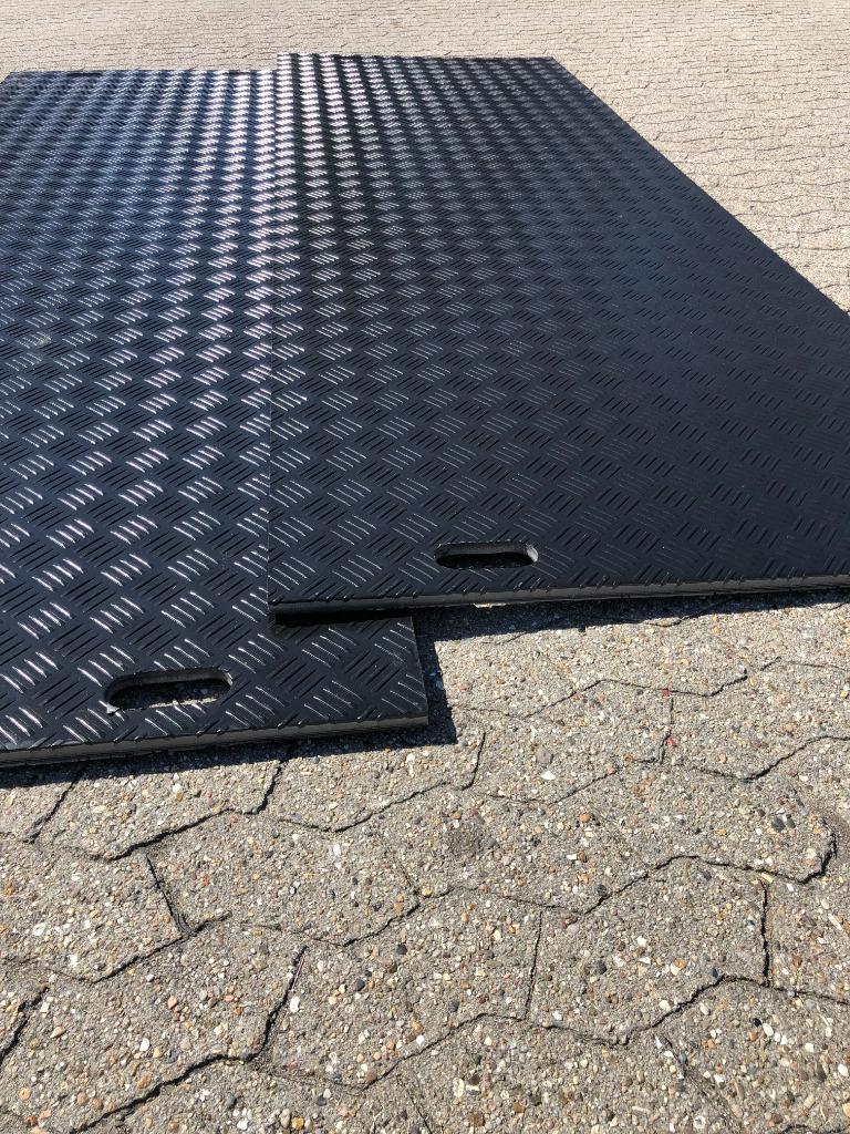 LAAGSTE PRIJS IN NL!  30x Kunststof rijplaten 3000x1000x15mm, Ophalen of Verzenden, Gebruikt, Overige materialen, Minder dan 20 mm