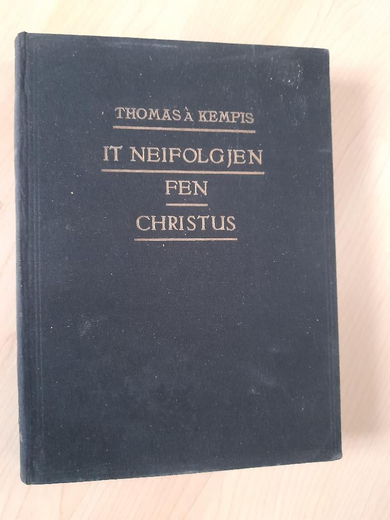 IT NEIFOLGJEN FEN CHRISTUS  Thomas a Kempis  friestalig, Ophalen of Verzenden, Gelezen
