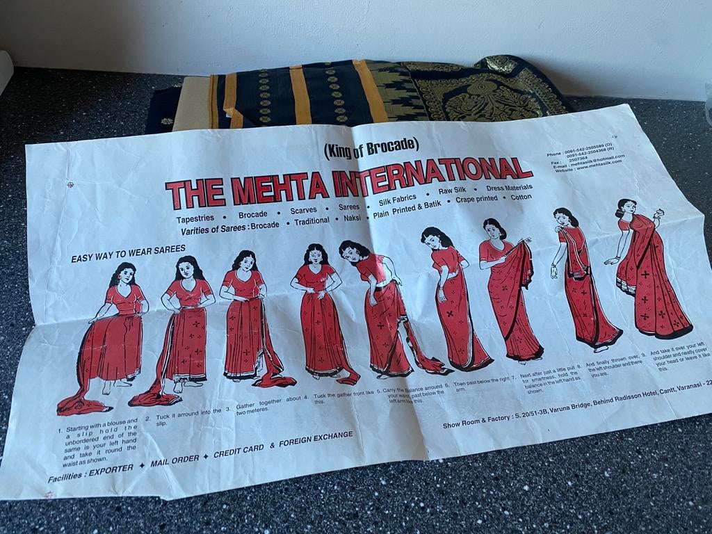 Sari, Ophalen of Verzenden, Zo goed als nieuw