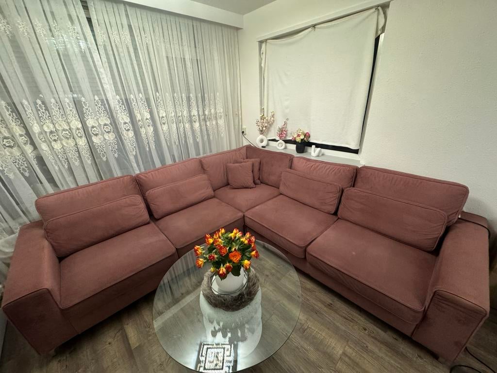 Grote hoekbank in gedempt roze, Ophalen, 100 tot 125 cm, Hoekbank, 300 cm of meer