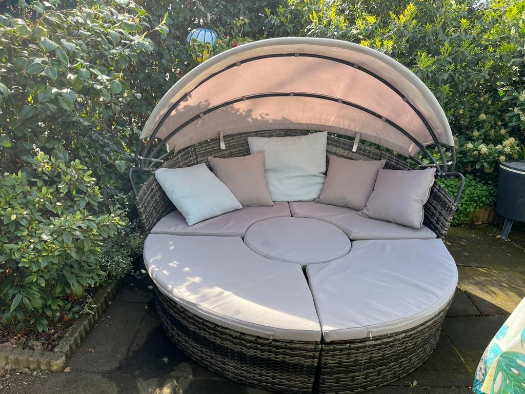 Loungebed, zonne eiland, Ophalen, Gebruikt, Rotan