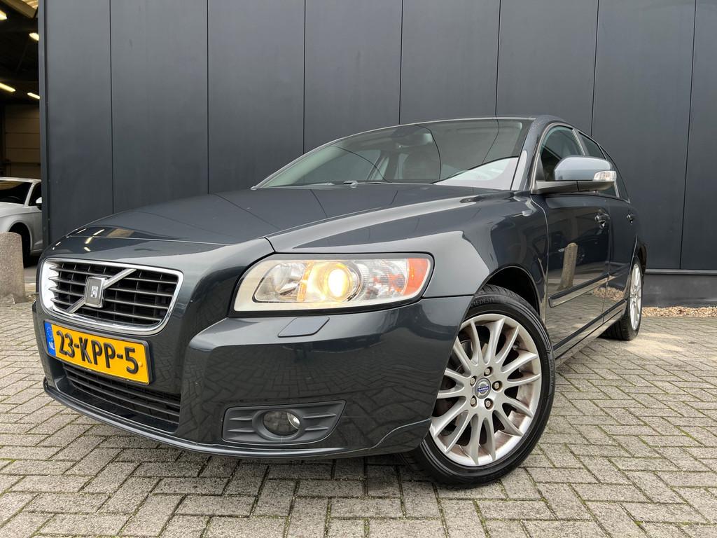 Volvo V50 2.0 Edition II 2010 Leer/17''Lmv/trekh/GehOnderh, Auto's, Volvo, Voorwielaandrijving, 1350 kg, Gebruikt, Zwart