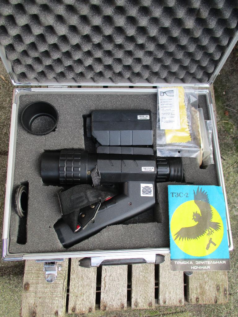 T3C-2 complete nachtkijker restlichtversterker set + koffer, Ophalen of Verzenden, Zo goed als nieuw, 8 tot 12x, Overige typen