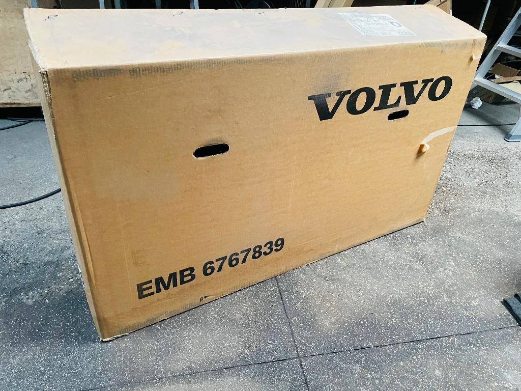 Volvo C70 deur links, Ophalen, Nieuw, Volvo