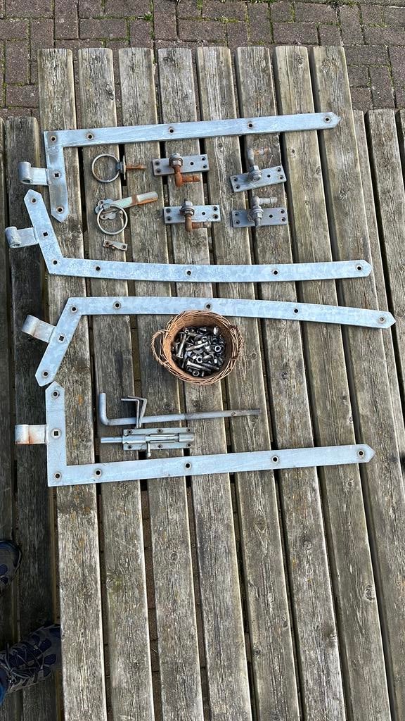 Poortbeslag verstelbaar, Ophalen, Gebruikt, Staal, 100 tot 150 cm