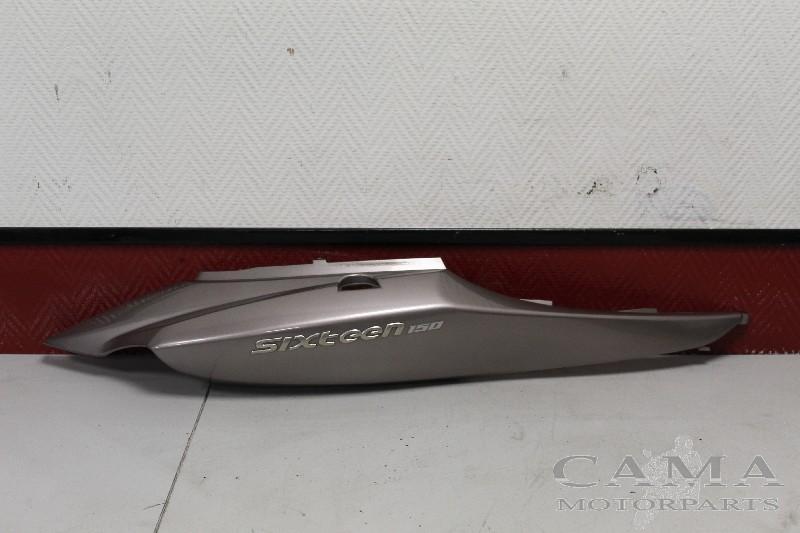 KONTPANEEL RECHTS UX 150 Sixteen (UX150) (4711-20H00), Dhr. S. di Majo, Gebruikt, Info@cama-motorparts.nl, P.J. Troelstraweg 8 8
3144 CX  MAASSLUIS, NL