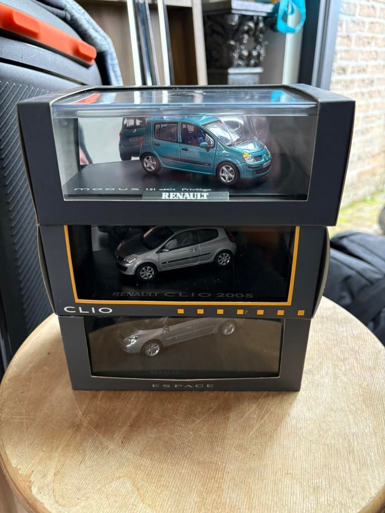 Renault Espace Clio en Modus, Hobby en Vrije tijd, Modelauto's | 1:43, Ophalen of Verzenden, Zo goed als nieuw, Auto, Overige merken