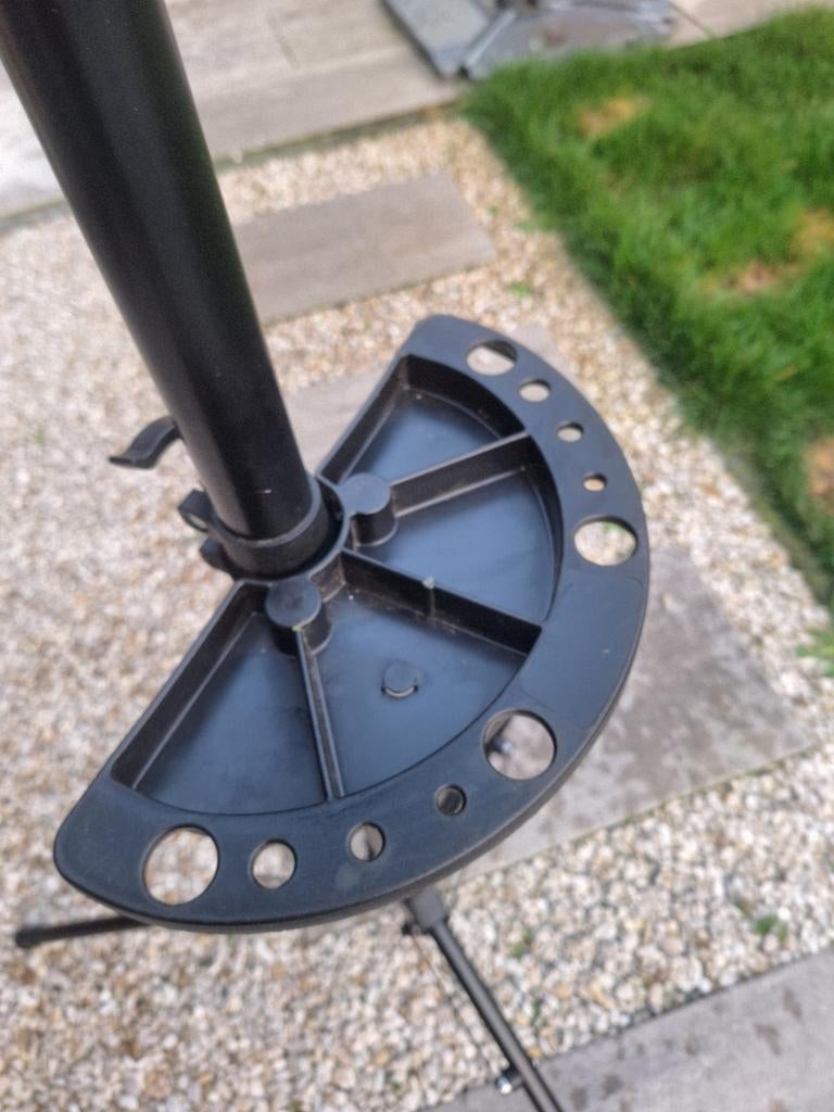 B'Twin 500 Montagestandaard voor fiets, Ophalen of Verzenden, Zo goed als nieuw, Overig gereedschap