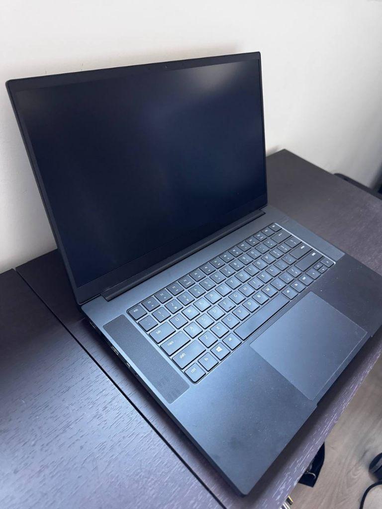 Razerblade 15 gaming laptop, Met videokaart, 2 tot 3 Ghz, Ophalen of Verzenden, Gaming