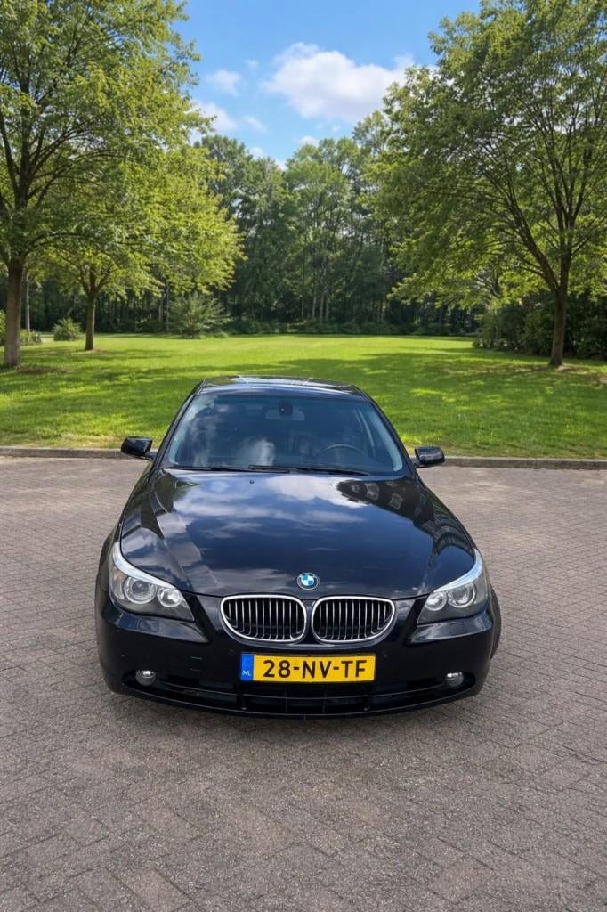 BMW 5ER REIHE automaat, Auto's, Automaat, Zwart, Zwart, Leder