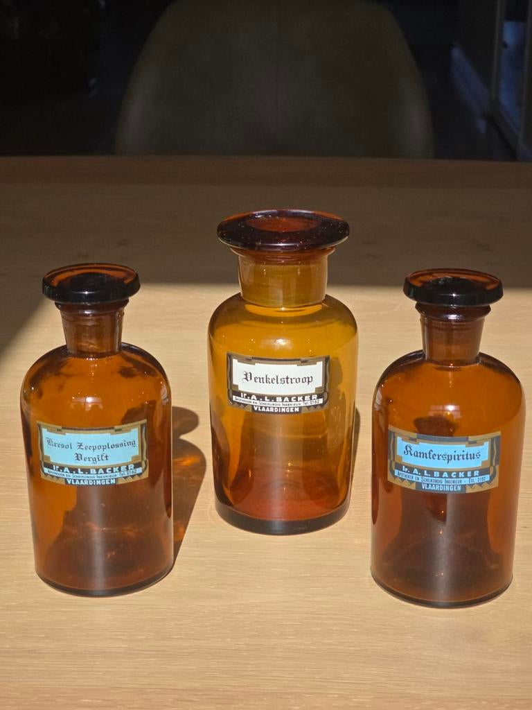 Kavel van 3 zeldzame antieke apothekersflessen Vlaardingen !, Antiek en Kunst, Antiek | Glas en Kristal, Ophalen of Verzenden