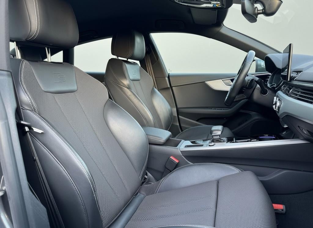 Audi A5 Sportback 35 TFSi 150pk S edition Aut. S-Line | Face, Gebruikt, 4 cilinders, Bluetooth, Leder en Stof