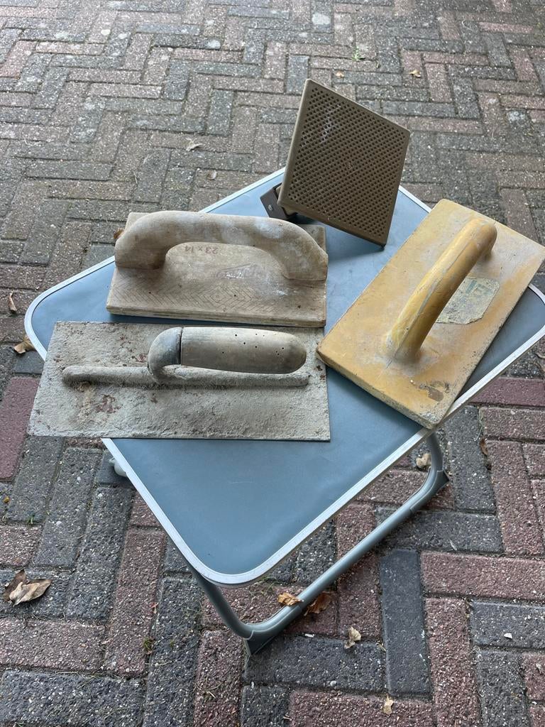 Diverse set van pleister- en metselgereedschap, Doe-het-zelf en Verbouw, Gereedschap | Handgereedschap, Ophalen of Verzenden, Gebruikt