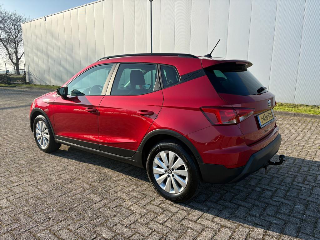 Seat Arona 1.0 TSI Style Business Intense , Cruise control a, Gebruikt, 1064 kg, 49 €/maand, Origineel Nederlands