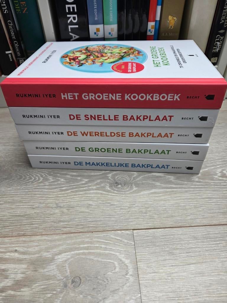 5x Rukmini Iyer / bakplaat, Boeken, Kookboeken, Ophalen of Verzenden, Zo goed als nieuw