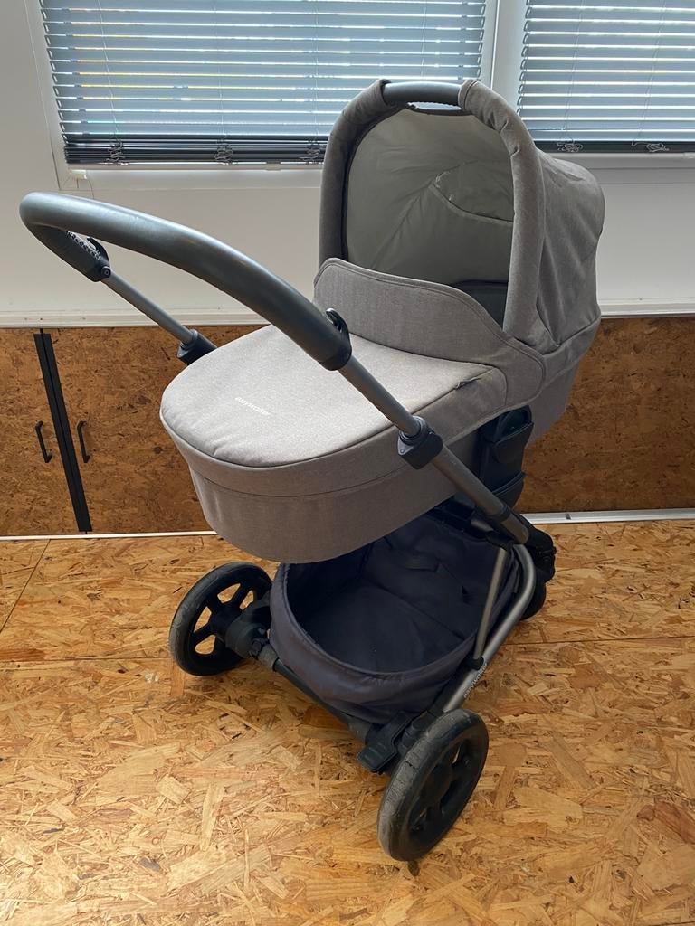 Easywalker kinderwagen reiswieg, Zo goed als nieuw, Verstelbare duwstang, Ophalen, Kinderwagen